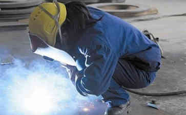 焊工培训氩弧焊的填丝方法