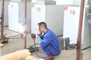 焊工证复审多少钱_焊工证的审核方法(图1) 焊工证复审多少钱_焊工证的审核方法(图1)